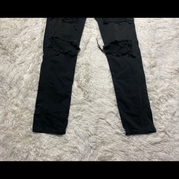 Men’s Black Levi’s Distressed Skinny Hipster jeans size 32 x 30 - Picture 2 of 9